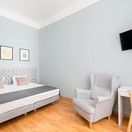 Hotel Wawel - Riverside Castle