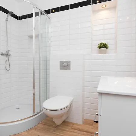 Wawel - Riverside Castle * Krakow