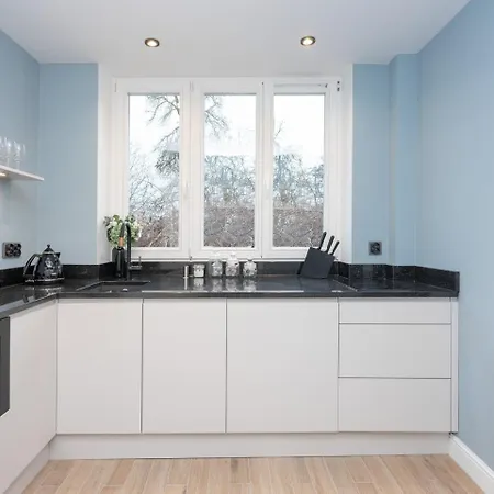 Hotel Wawel - Riverside Castle